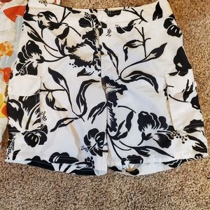 Set of 2 - Venus board shorts, Size 8